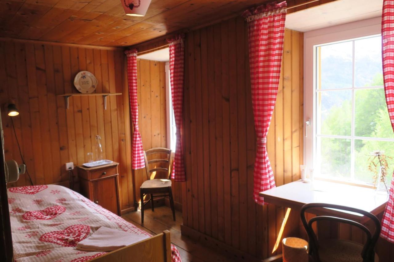 Edelweiss Mountain Guest House - 1 Hour Hike Up From Zermatt Station - On Hiking Trail - No Transport Exterior foto